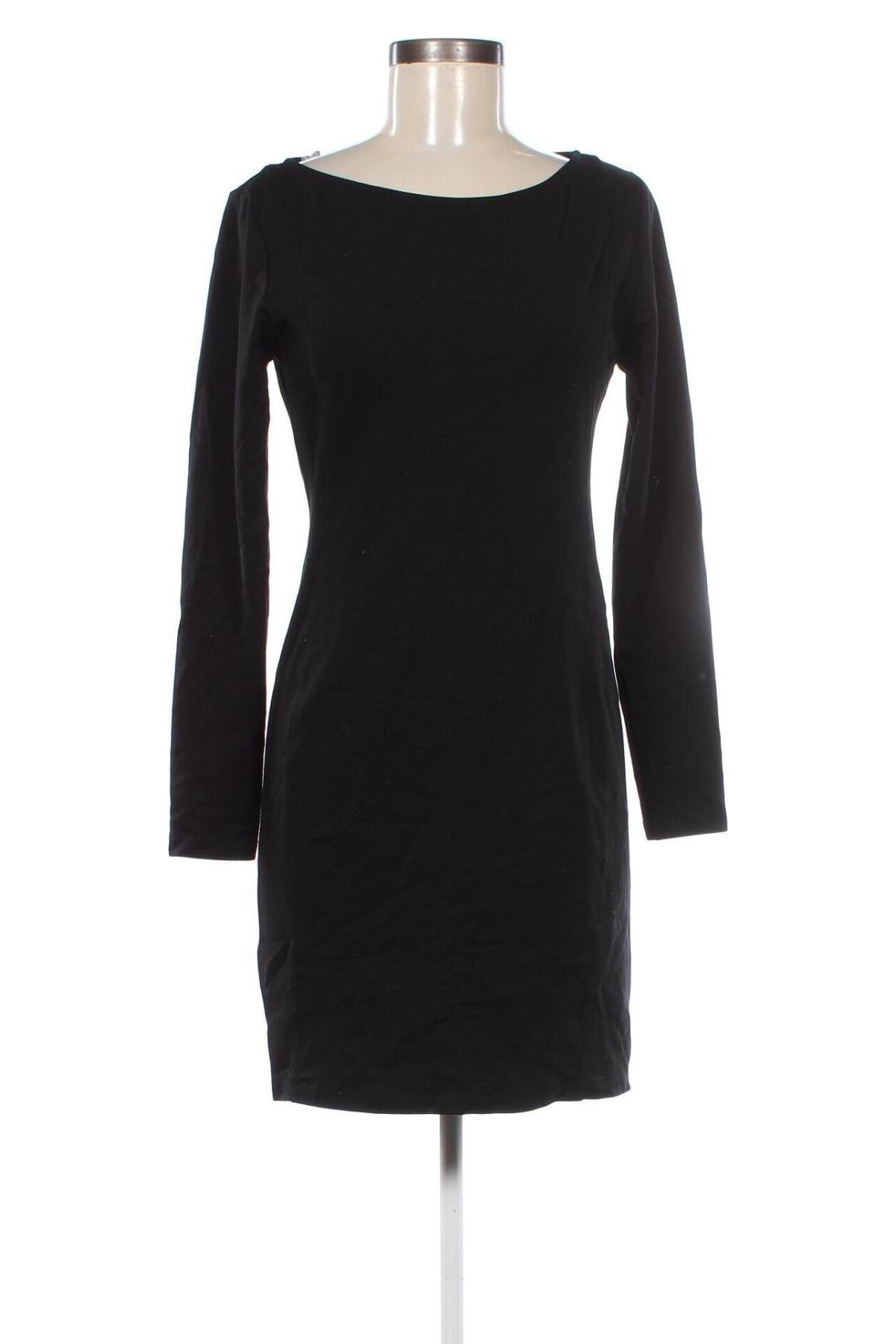 Rochie H&M, Mărime M, Culoare Negru, Preț 33,99 Lei