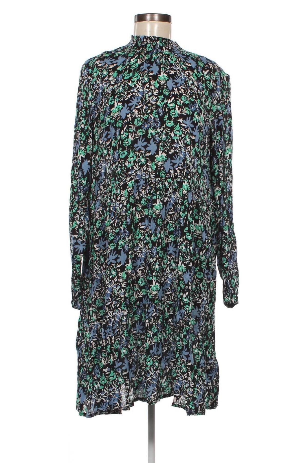 Kleid Kaffe, Größe M, Farbe Mehrfarbig, Preis 24,99 €