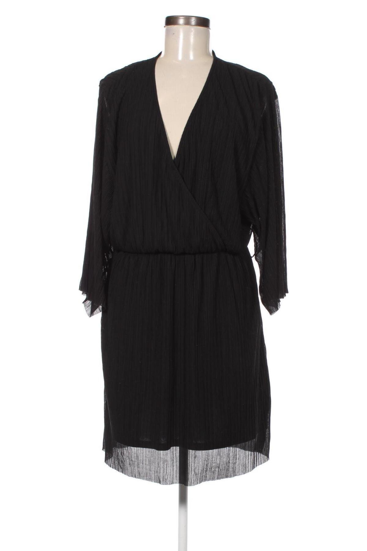 Kleid Monki, Größe L, Farbe Schwarz, Preis 5,99 €