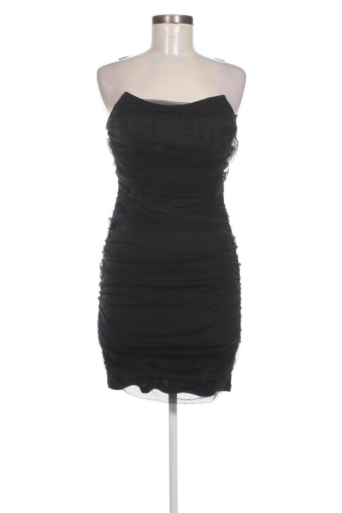 Kleid Pretty Little Thing, Größe M, Farbe Schwarz, Preis 6,99 €