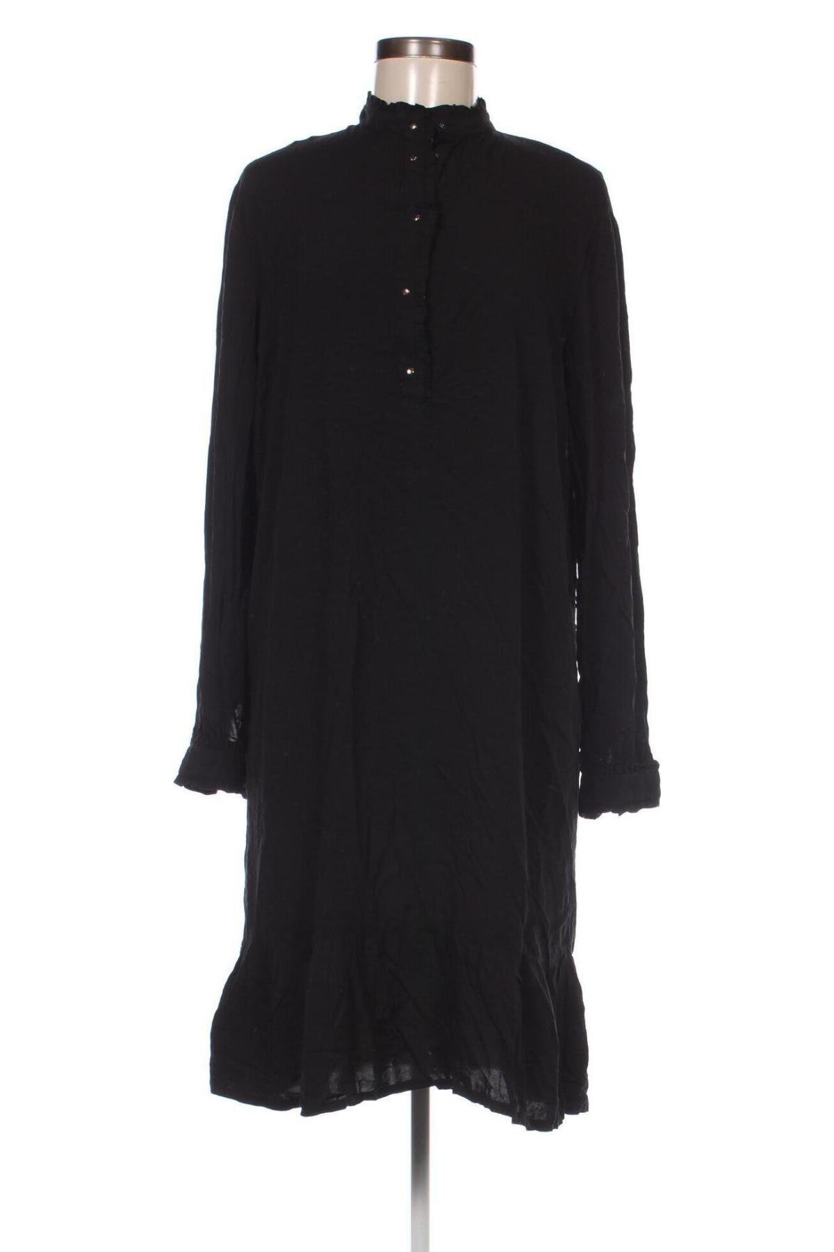 Kleid Sisters Point, Größe M, Farbe Schwarz, Preis € 11,49