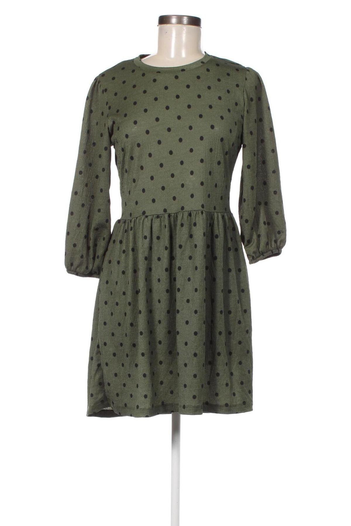 Rochie Stradivarius, Mărime M, Culoare Verde, Preț 25,99 Lei