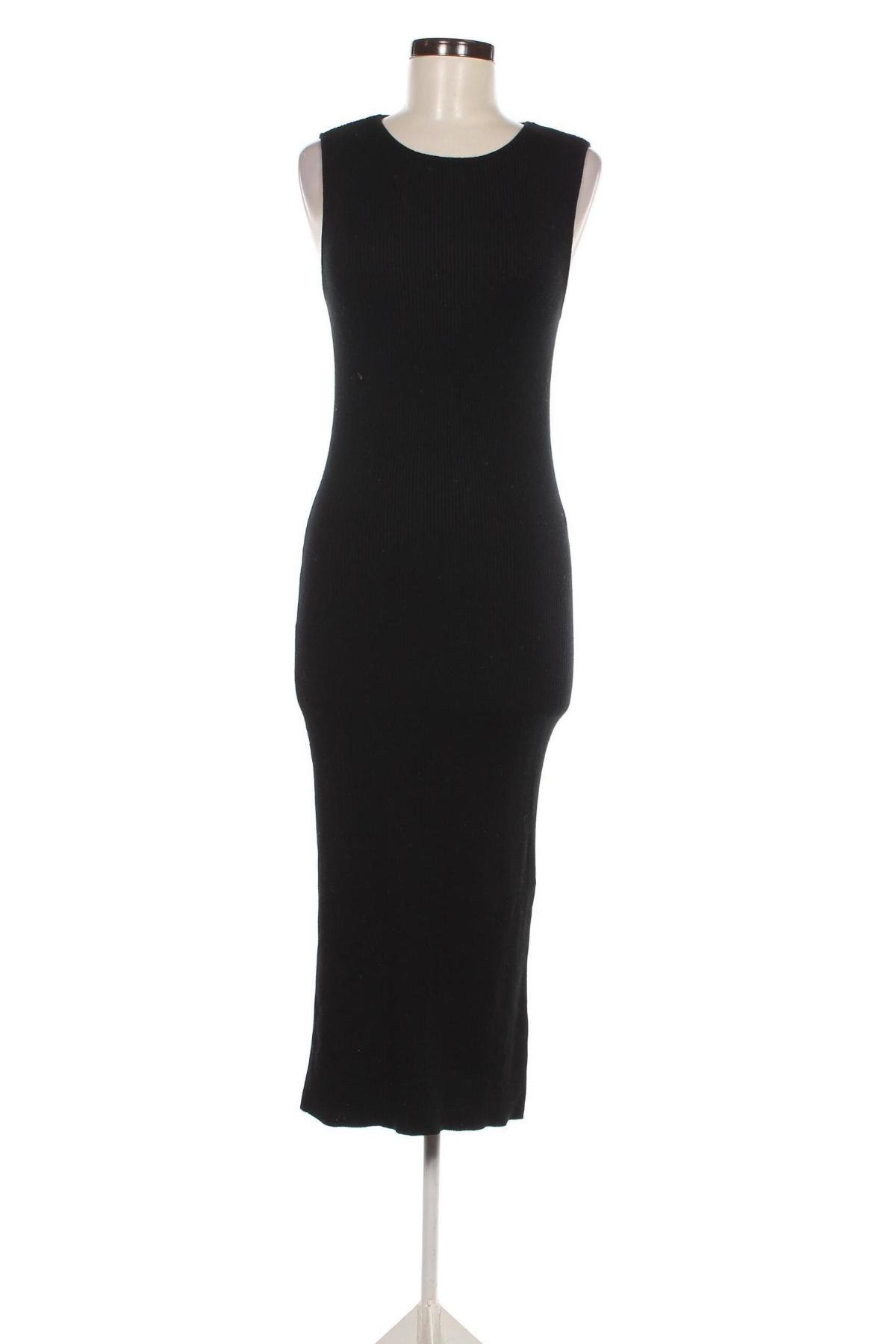 Rochie Stradivarius, Mărime S, Culoare Negru, Preț 33,99 Lei