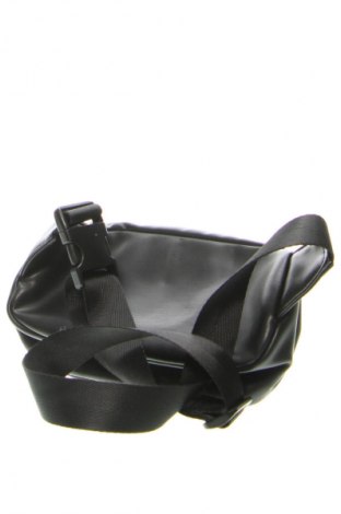 Чанта за кръст H&M Divided, Цвят Черен, Цена 8,99 лв.