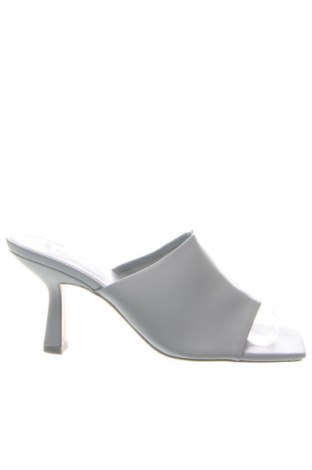 Papuci H&M, Mărime 41, Culoare Gri, Preț 77,99 Lei