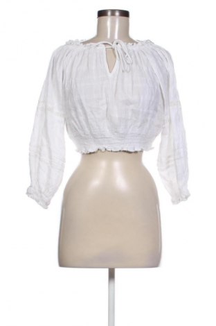Dámská halenka Bershka, Velikost M, Barva Bílá, Cena  242,00 Kč
