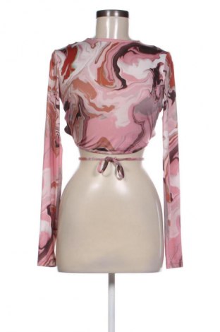Damen Shirt Bershka, Größe M, Farbe Mehrfarbig, Preis € 9,99