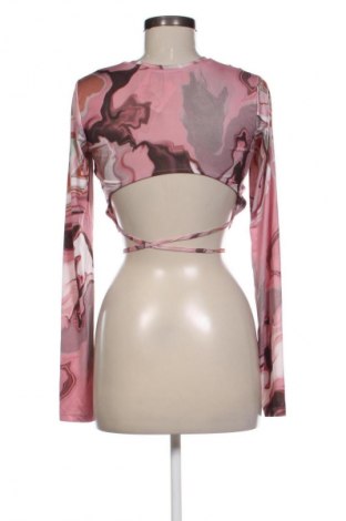Damen Shirt Bershka, Größe M, Farbe Mehrfarbig, Preis € 9,99
