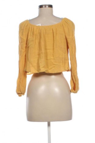 Damen Shirt Bershka, Größe S, Farbe Gelb, Preis 13,99 €