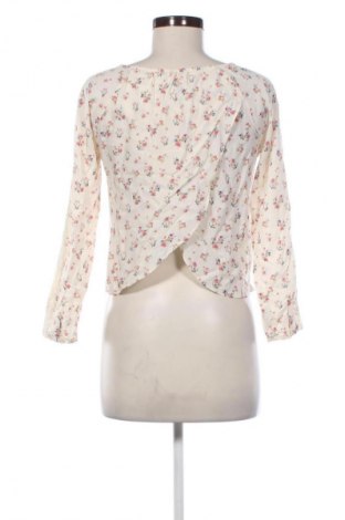 Női blúz Bershka, Méret M, Szín Sokszínű, Ár 3 899 Ft