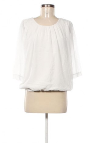 Damen Shirt Clockhouse, Größe M, Farbe Weiß, Preis 13,99 €