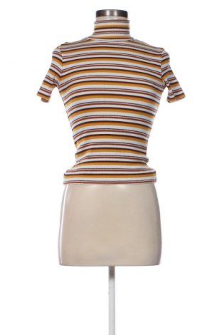 Bluză de femei Cropp, Mărime S, Culoare Multicolor, Preț 72,03 Lei