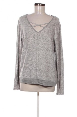 Damen Shirt Cupio, Größe L, Farbe Grau, Preis 23,99 €