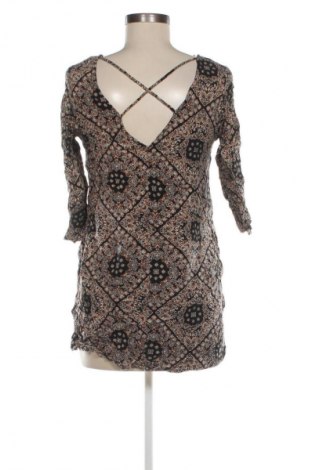 Dámská halenka Forever 21, Velikost M, Barva Vícebarevné, Cena  329,00 Kč