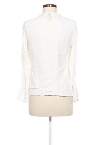 Γυναικεία μπλούζα Gerry Weber, Μέγεθος M, Χρώμα Λευκό, Τιμή 30,99 €