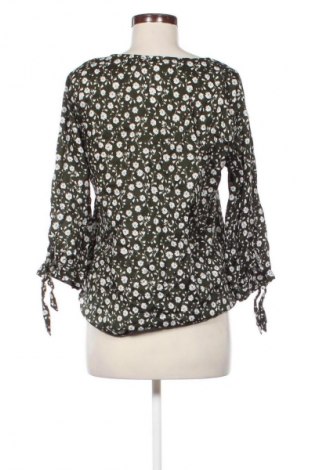 Dámska blúza H&M L.O.G.G., Veľkosť M, Farba Viacfarebná, Cena  9,72 €
