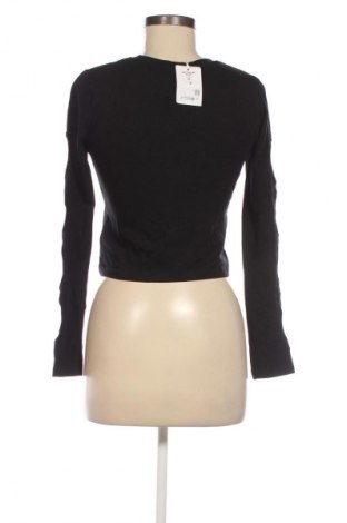 Damen Shirt Jennyfer, Größe M, Farbe Schwarz, Preis 18,47 €
