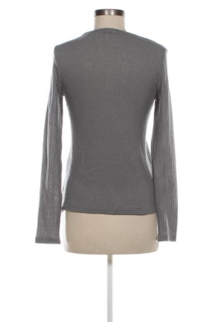 Damen Shirt Leoni, Größe XS, Farbe Grau, Preis 13,99 €
