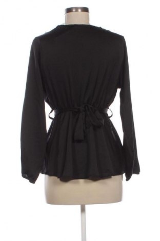 Damen Shirt NEW COLLECTION, Größe M, Farbe Schwarz, Preis 23,99 €