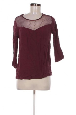 Bluzka damska ONLY, Rozmiar M, Kolor Czerwony, Cena 46,00 zł