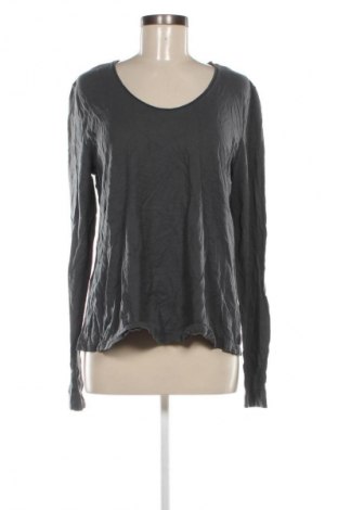 Damen Shirt Oska, Größe M, Farbe Grau, Preis 13,99 €