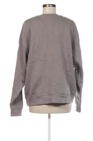 Damen Shirt Pull&Bear, Größe L, Farbe Grau, Preis € 27,99