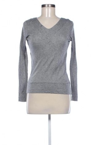 Damen Shirt Simple, Größe S, Farbe Grau, Preis 9,79 €