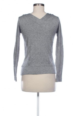 Damen Shirt Simple, Größe S, Farbe Grau, Preis 9,79 €