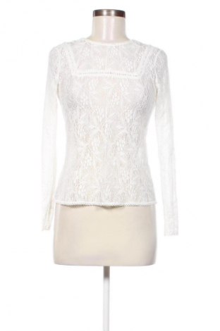 Damen Shirt Stradivarius, Größe S, Farbe Ecru, Preis 9,72 €
