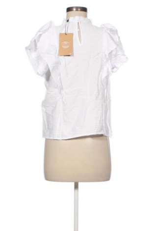 Damen Shirt Vero Moda, Größe XS, Farbe Weiß, Preis 31,99 €