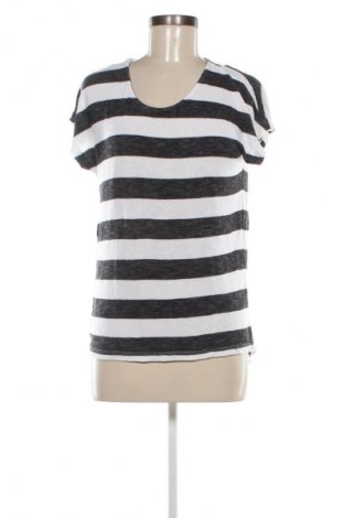 Bluză de femei Vero Moda, Mărime M, Culoare Multicolor, Preț 69,99 Lei