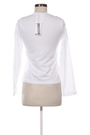 Damen Shirt Weekday, Größe XS, Farbe Weiß, Preis 31,99 €