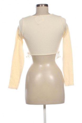 Bluză de femei Zara, Mărime M, Culoare Ecru, Preț 93,99 Lei