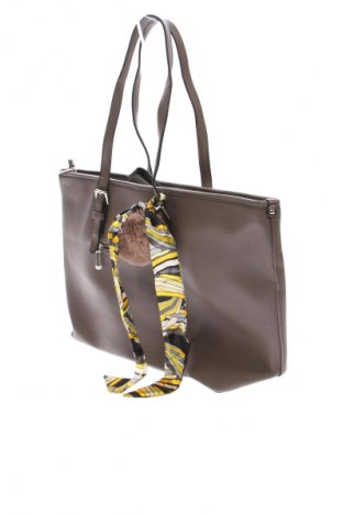Damentasche Flora & Co, Farbe Braun, Preis € 28,99