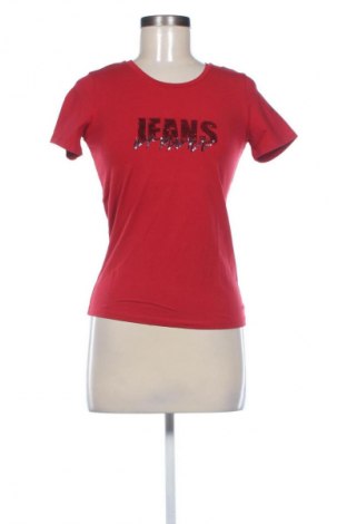 Dámské tričko Armani Jeans, Velikost XS, Barva Červená, Cena  914,00 Kč