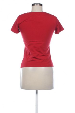 Dámské tričko Armani Jeans, Velikost XS, Barva Červená, Cena  914,00 Kč