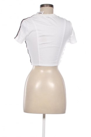 Γυναικείο t-shirt Calvin Klein, Μέγεθος M, Χρώμα Λευκό, Τιμή 17,39 €