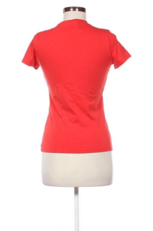 Tricou de femei Guess, Mărime XS, Culoare Roșu, Preț 84,21 Lei