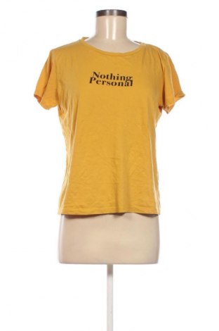 Damen T-Shirt Stradivarius, Größe M, Farbe Gelb, Preis € 8,99