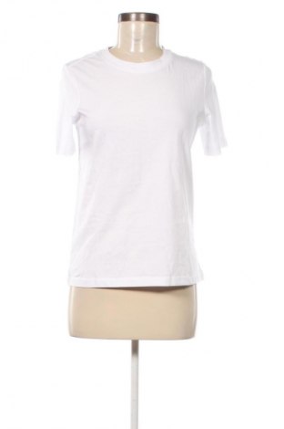 Γυναικείο t-shirt Vero Moda, Μέγεθος XS, Χρώμα Λευκό, Τιμή 19,99 €