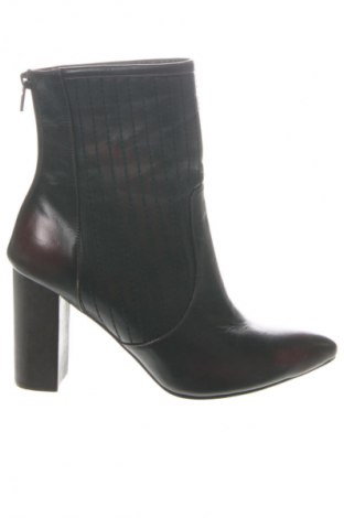 Damen Stiefeletten GiAnni, Größe 37, Farbe Braun, Preis 103,98 €