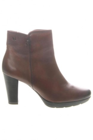 Női csizma Caprice, Méret 37, Szín Barna, Ár 12 209 Ft