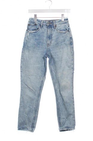Blugi de femei Abercrombie & Fitch, Mărime XS, Culoare Albastru, Preț 107,89 Lei