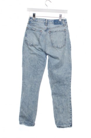 Blugi de femei Abercrombie & Fitch, Mărime XS, Culoare Albastru, Preț 107,89 Lei