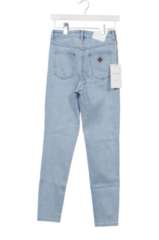 Dámske džínsy  Abrand Jeans, Veľkosť S, Farba Modrá, Cena  54,95 €