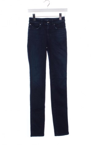 Blugi de femei Armani Jeans, Mărime XS, Culoare Albastru, Preț 360,59 Lei