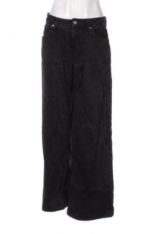 Damen Jeans Bershka, Größe M, Farbe Schwarz, Preis 14,77 €