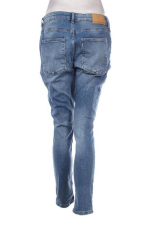 Dámske džínsy  Bershka, Veľkosť L, Farba Modrá, Cena  15,00 €