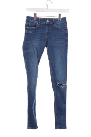 Blugi de femei Bershka, Mărime S, Culoare Albastru, Preț 77,17 Lei