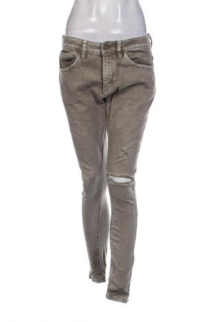Blugi de femei Bershka, Mărime M, Culoare Verde, Preț 76,00 Lei
